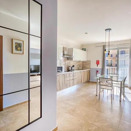 2br With Private Balcony By 360 Estates アパート スリーマ