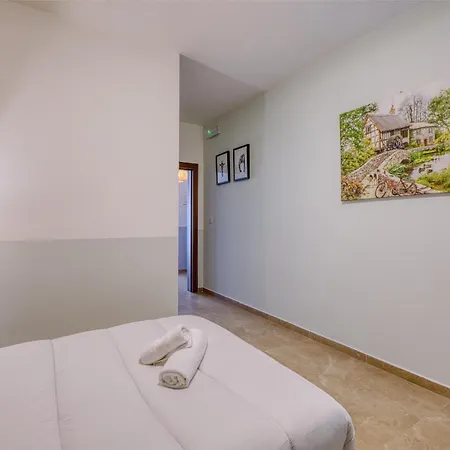 2br With Private Balcony By 360 Estates アパート