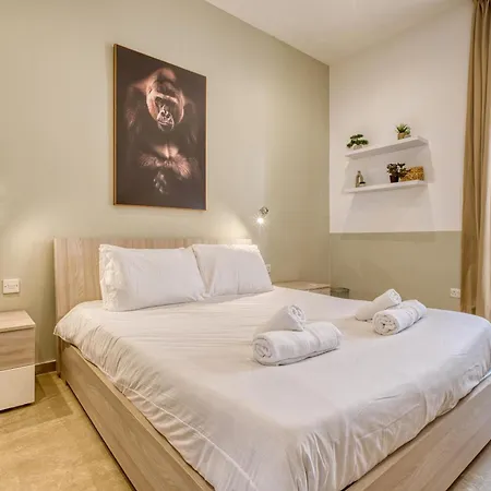 2br With Private Balcony By 360 Estates アパート