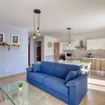 Apartment 2br With Private Balcony By 360 Estates Sliema