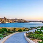 2br With Private Balcony By 360 Estates Apartment Sliema