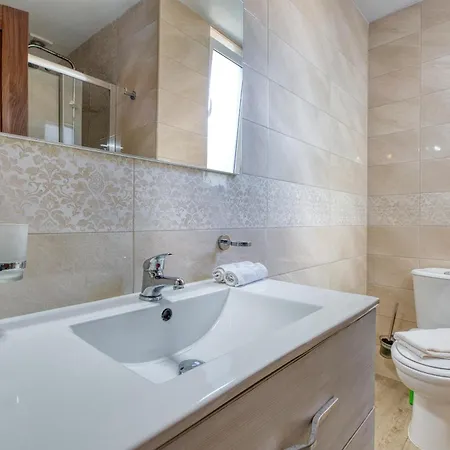 דירה 2br With Private Balcony By 360 Estates סליאמה