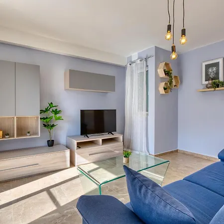 2br With Private Balcony By 360 Estates