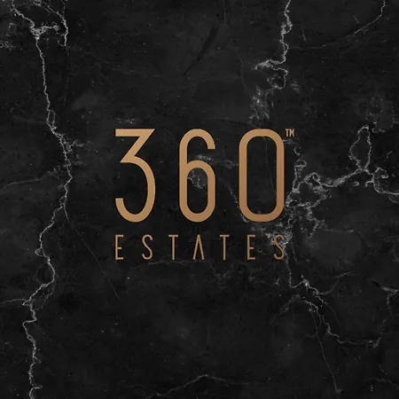 شقة 2br With Private Balcony By 360 Estates