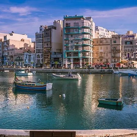 2br With Private Balcony By 360 Estates * Sliema