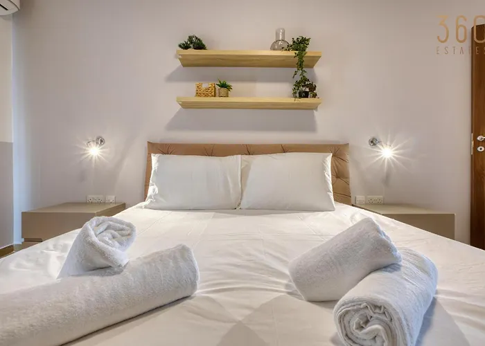 2br With Private Balcony By 360 Estates * Sliema