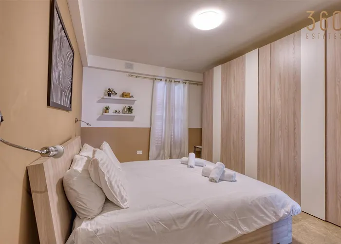 2br With Private Balcony By 360 Estates Apartment Sliema