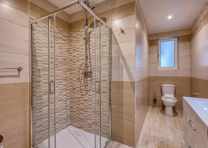 Apartment 2br With Private Balcony By 360 Estates *