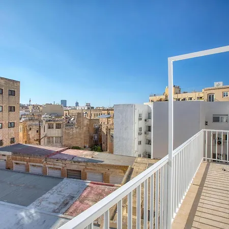 2br With Private Balcony By 360 Estates Σλιέμα